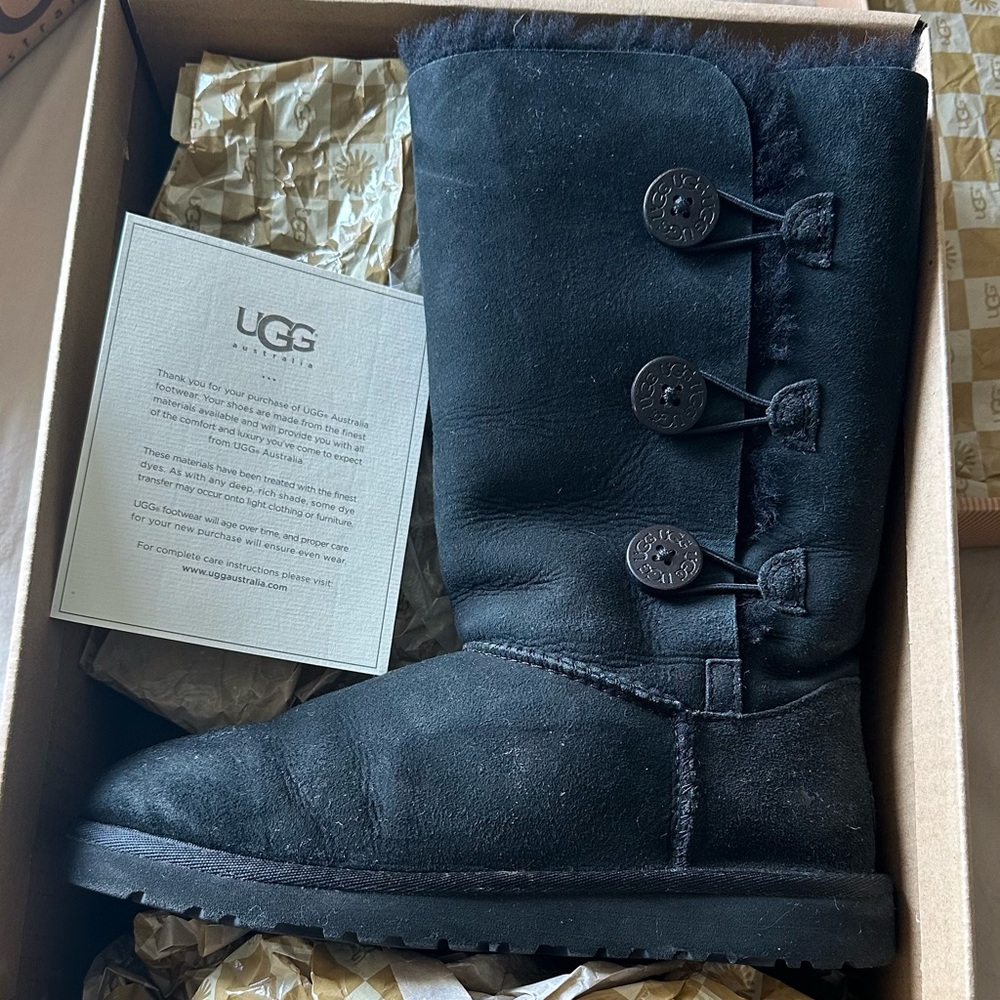 Ugg Tall Black Boot With Buttons - image 1